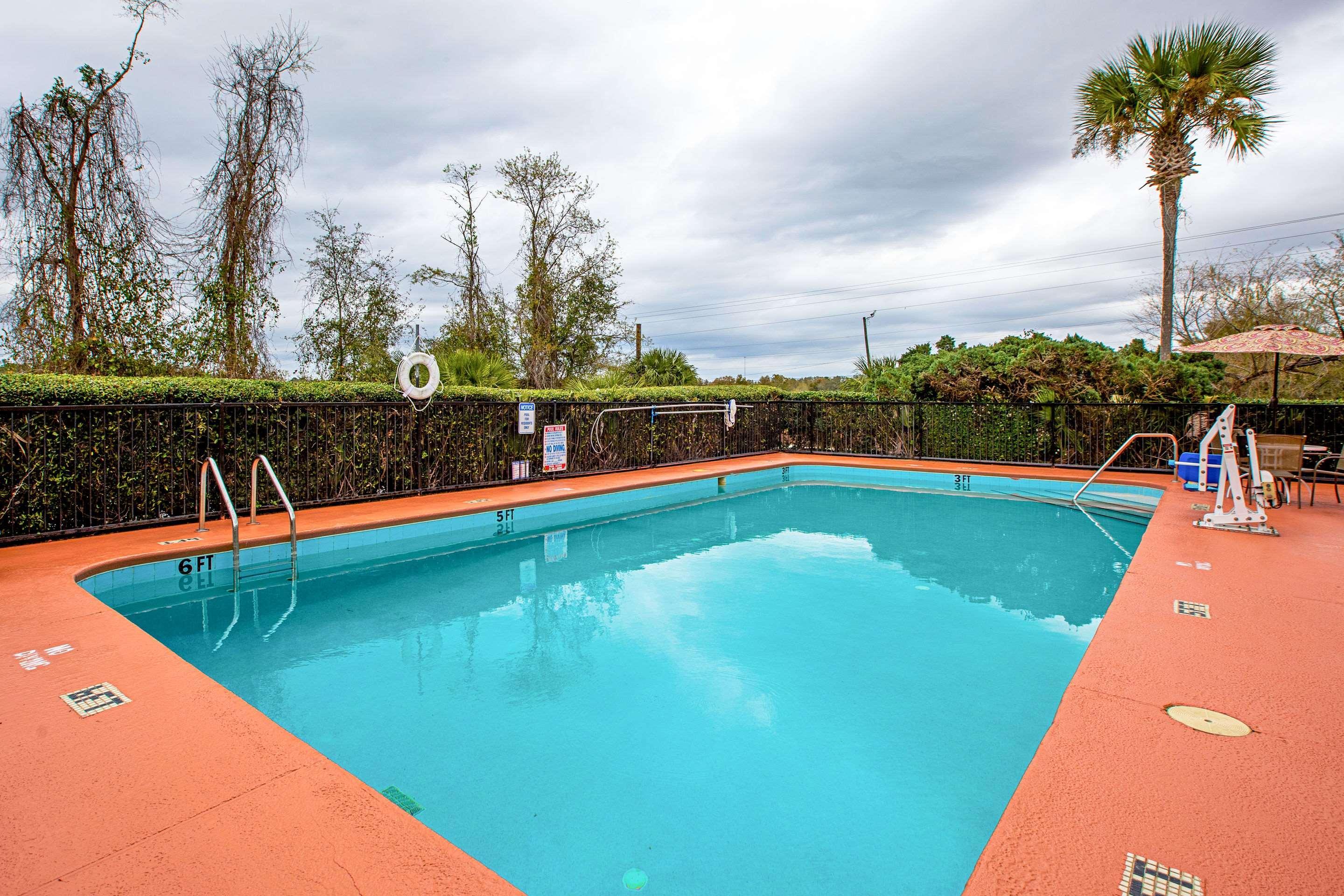 Quality Inn & Suites Live Oak I-10 Exit 283 Exterior foto